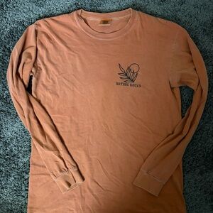 Nature Backs Long Sleeve Graphic Tee